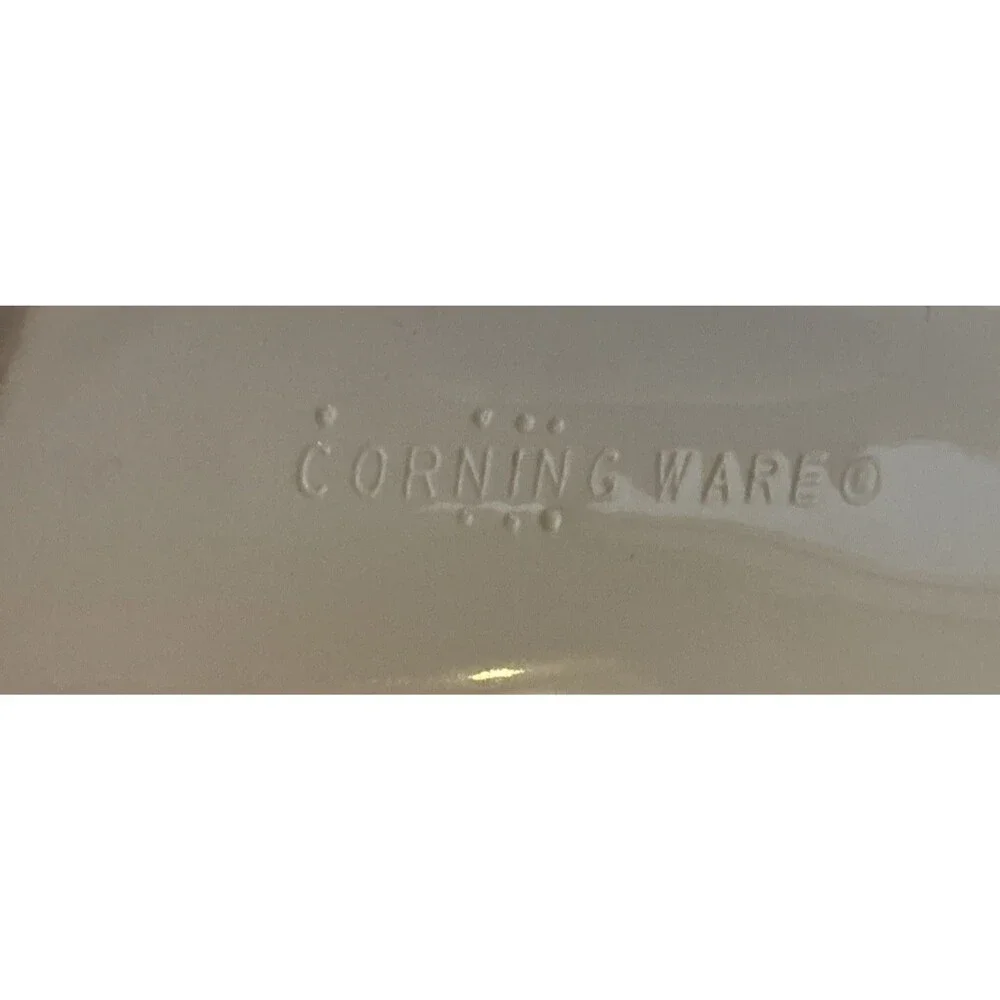 Vintage Corning Ware Blue Cornflower 1.5 QT Casserole Dish No Lid
